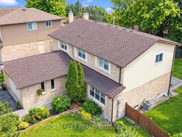 850 ARNOLD CRESCENT Newmarket Ontario, L3Y 2E2 - 4 Bedrooms Home For Sale