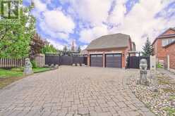 111 ZOKOL DRIVE | Aurora Ontario | Slide Image Forty-six
