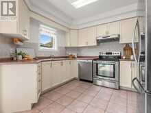 17 ROYAL APPIAN CRESCENT | Vaughan Ontario | Slide Image Thirteen