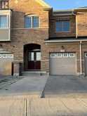 98 DAVENFIELD CIRCLE | Brampton Ontario | Slide Image One