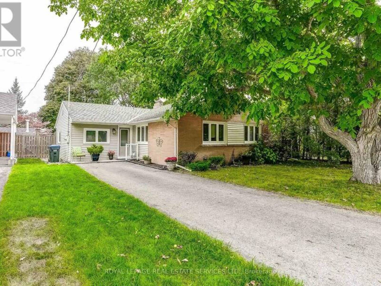 27 SORA DRIVE, Mississauga, Ontario L5M 1B3
