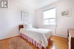 14 THURROCK ROAD | Toronto Ontario | Slide Image Seventeen