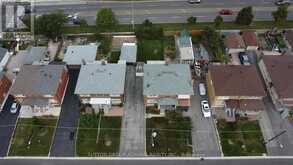14 THURROCK ROAD | Toronto Ontario | Slide Image Thirty-one