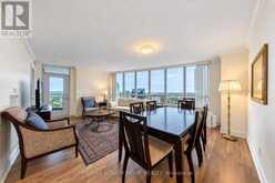 2320 - 25 GREENVIEW AVENUE | Toronto Ontario | Slide Image Nine