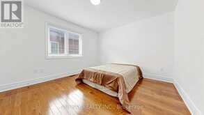12 MACKAY DRIVE | Richmond Hill Ontario | Slide Image Thirty