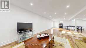 12 MACKAY DRIVE | Richmond Hill Ontario | Slide Image Thirty-eight