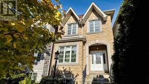 357 BARTLETT AVENUE N | Toronto Ontario | Slide Image Forty-seven