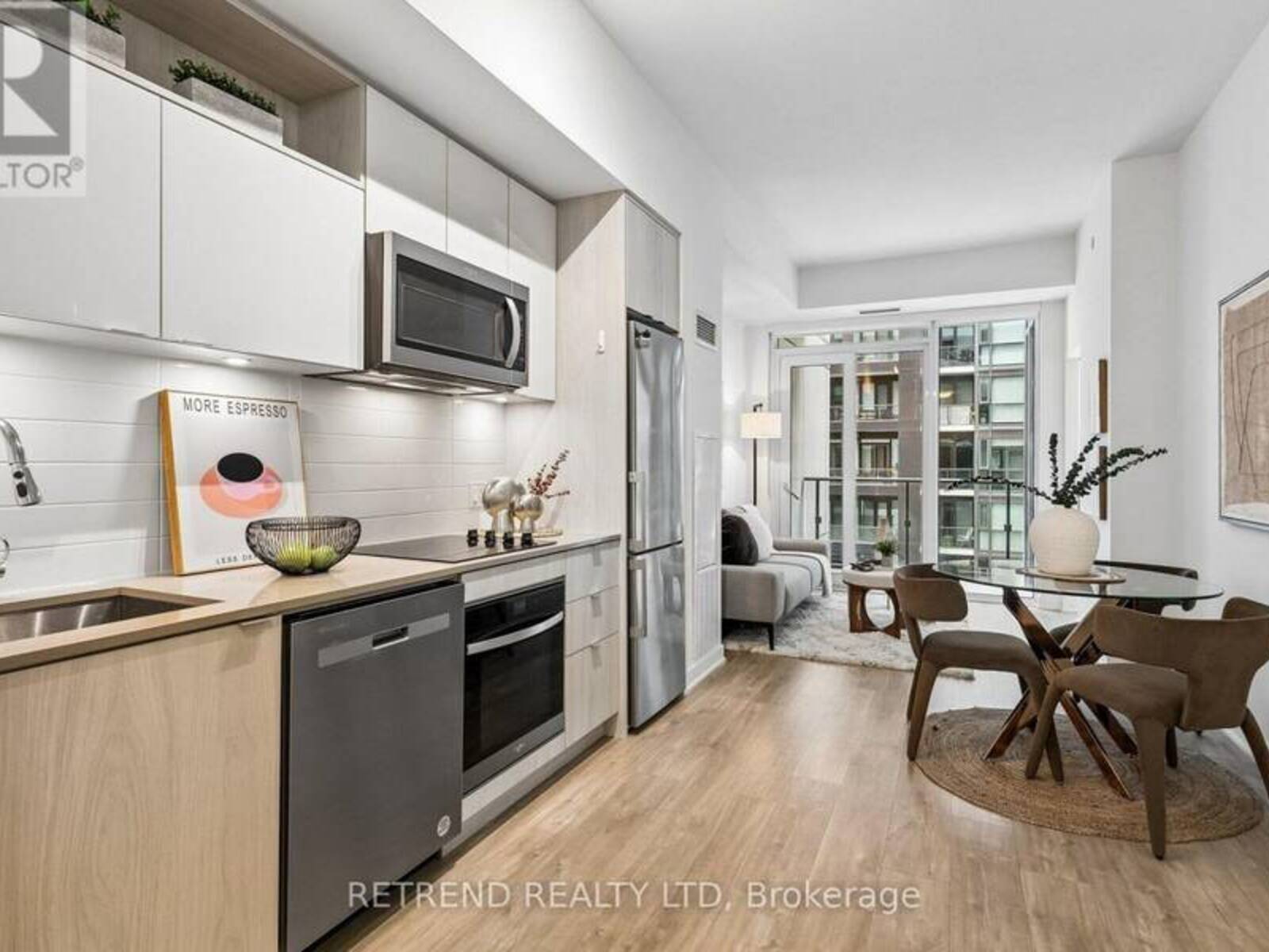 1725 - 70 PRINCESS STREET, Toronto, Ontario M5A 0X6