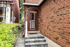 65 TANGMERE CRESCENT | Markham Ontario | Slide Image Four