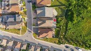 7 SUNDEW LANE | Richmond Hill Ontario | Slide Image Forty-eight