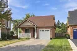 106 DOCTOR MOORE COURT | Halton Hills Ontario | Slide Image One