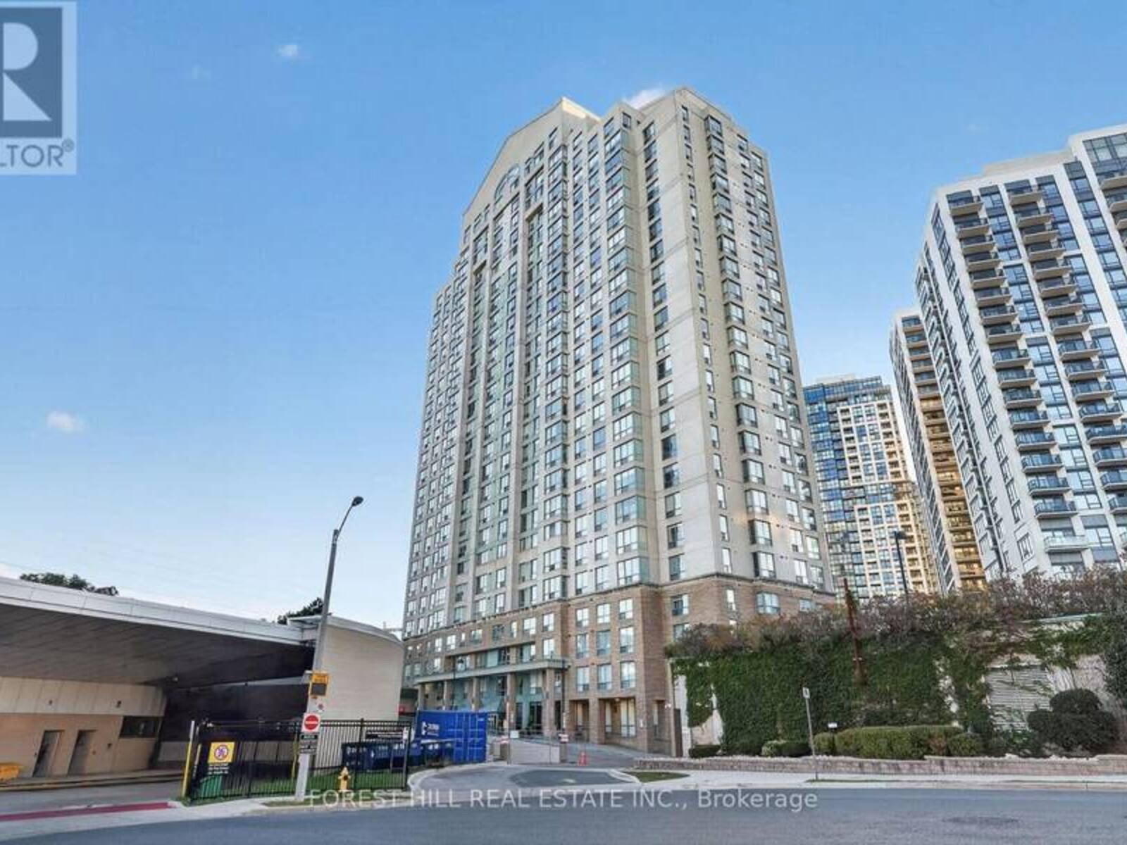 1407 - 101 SUBWAY CRESCENT, Toronto, Ontario M9B 6K4
