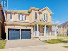 425 THRESHING MILL BOULEVARD | Oakville Ontario | Slide Image Two