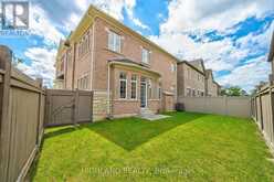 425 THRESHING MILL BOULEVARD | Oakville Ontario | Slide Image Three