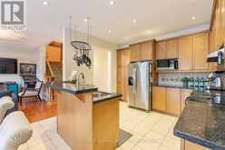 354 AUTUMN HILL BOULEVARD | Vaughan Ontario | Slide Image Thirteen