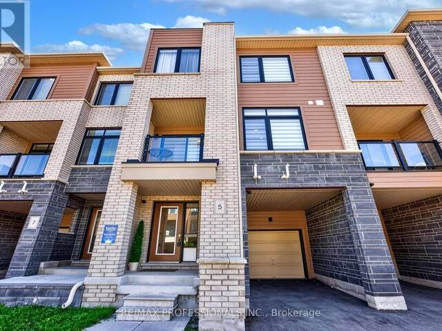 5 DELANO WAY Newmarket Ontario, L3X 0L1 - 3 Bedrooms Home For Sale