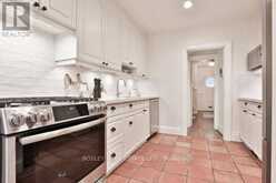 67 HUDSON DRIVE | Toronto Ontario | Slide Image Nine