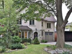67 HUDSON DRIVE Toronto Ontario, M4T 2K2