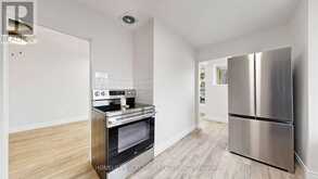86 NEWBURY DRIVE | Newmarket Ontario | Slide Image Thirteen