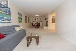 364 DIXON BOULEVARD | Newmarket Ontario | Slide Image Seventeen