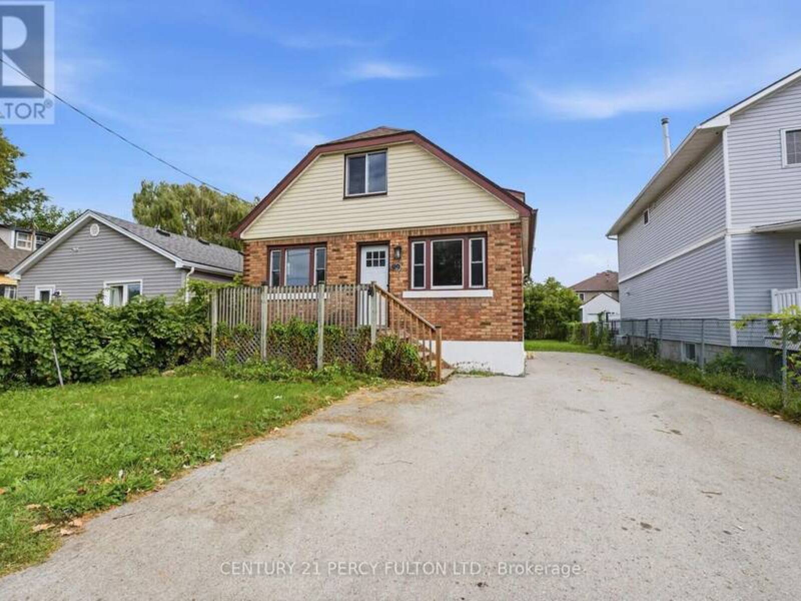 119 PELHAM ROAD, St. Catharines, Ontario L2S 1T4