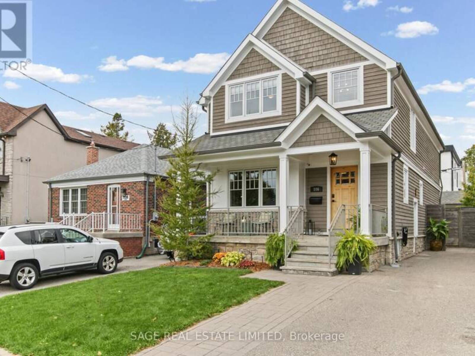 106 TIAGO AVENUE, Toronto, Ontario M4B 2A3
