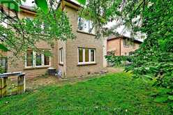 8 ELMSLEY DRIVE | Richmond Hill Ontario | Slide Image Forty-seven