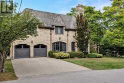 10 BLYTH DALE ROAD | Toronto Ontario | Slide Image Two