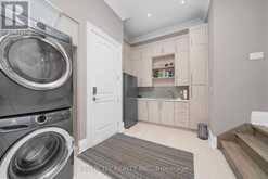 34 ROSEBUD COURT | Vaughan Ontario | Slide Image Sixteen