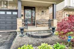 752 NORTH LEAKSDALE CIRCLE | London Ontario | Slide Image Six