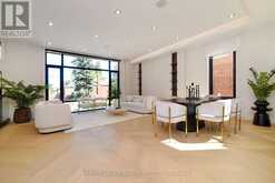 110 MONA DRIVE | Toronto Ontario | Slide Image Nine
