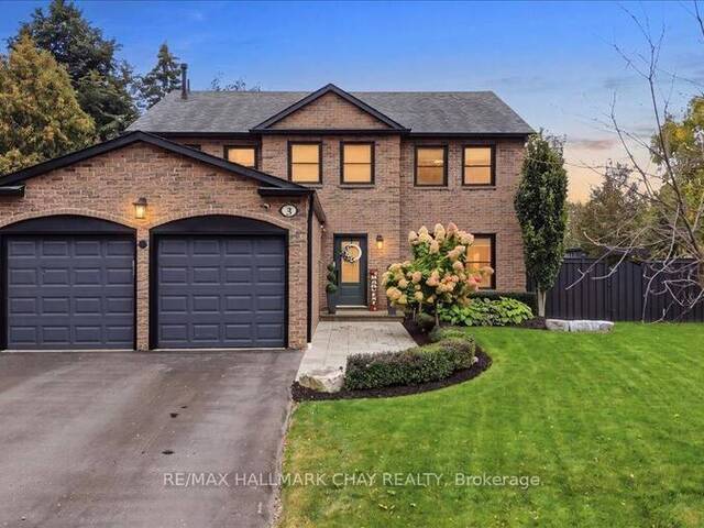 5 DRAPER COURT Whitby Ontario, L1P 1G7 - 4 Bedrooms Home For Sale