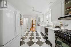 111 PALMERSTON AVENUE | Toronto Ontario | Slide Image Nine