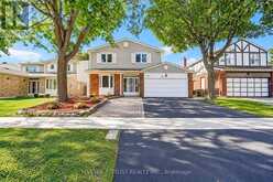 3 LONGBOW SQUARE | Toronto Ontario | Slide Image One