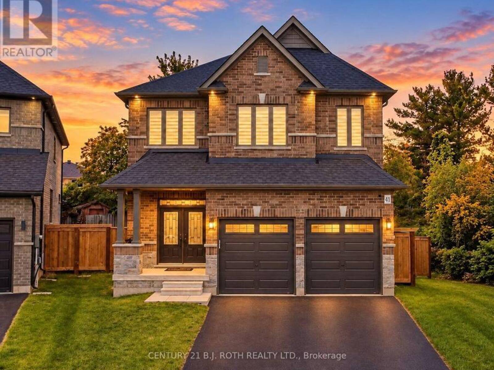41 AUBURN COURT, Barrie, Ontario L4N 6G9