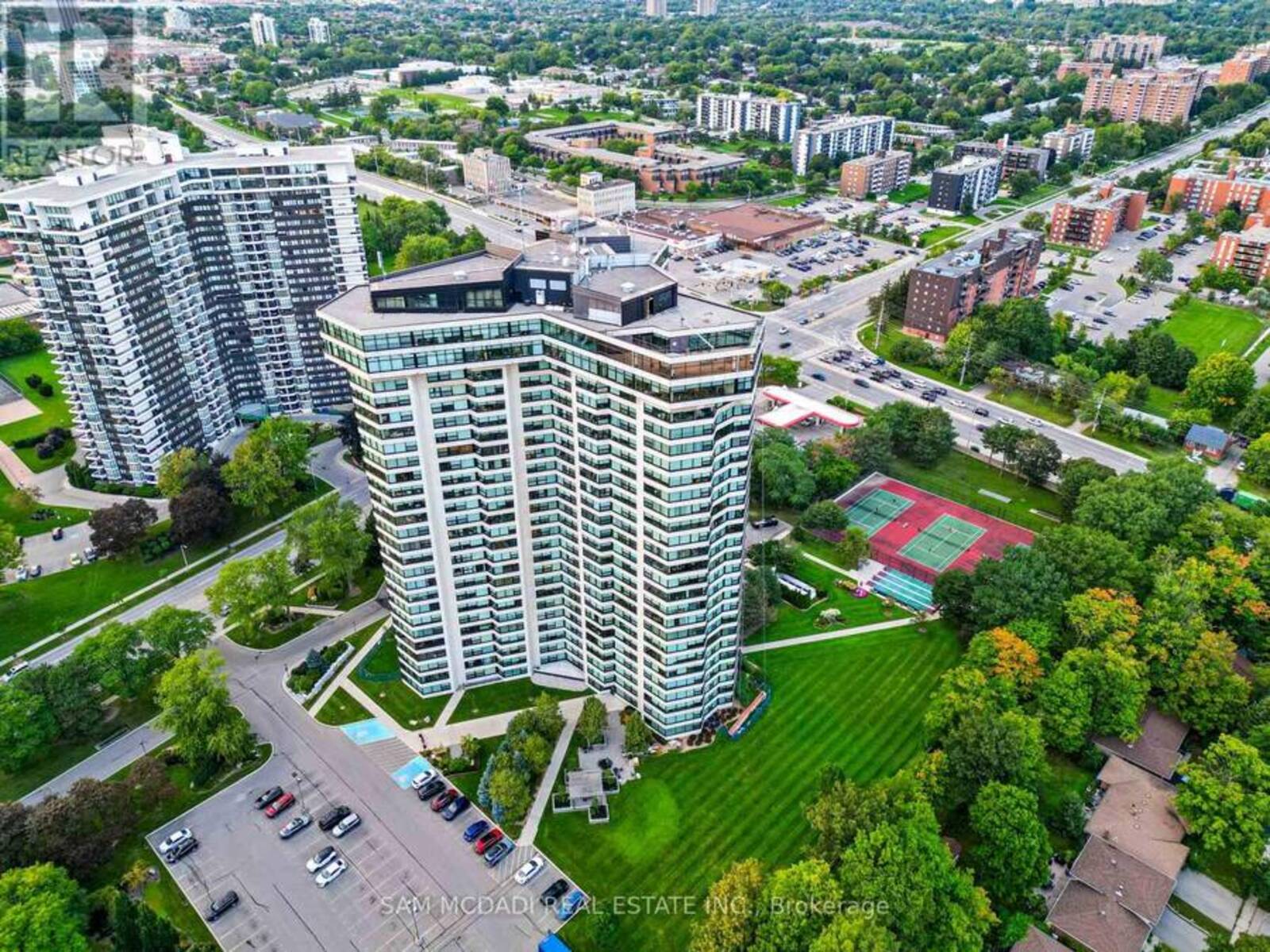 1007 - 1300 BLOOR STREET, Mississauga, Ontario L4Y 3Z2