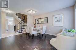25 WATERTON CRESCENT | Richmond Hill Ontario | Slide Image Five