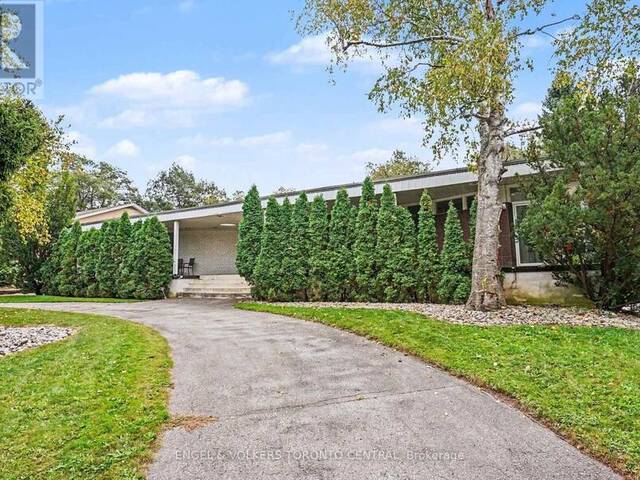 11 SUNCREST DRIVE Toronto Ontario, M3C 2L1 - 5 Bedrooms Home For Sale