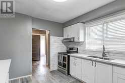 39 CALUMET CRESCENT | Toronto Ontario | Slide Image Eleven