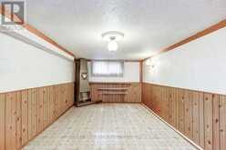 39 CALUMET CRESCENT | Toronto Ontario | Slide Image Seventeen
