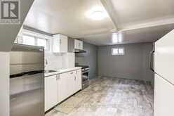 39 CALUMET CRESCENT | Toronto Ontario | Slide Image Nineteen