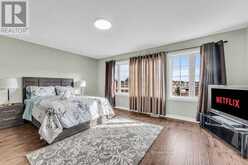 5 SUNSET WAY | Thorold Ontario | Slide Image Two