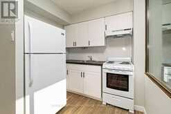 1004 - 720 SPADINA AVENUE | Toronto Ontario | Slide Image Eight