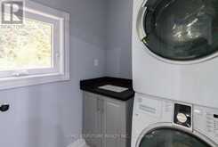 29 MEGAN AVENUE | Toronto Ontario | Slide Image Nine
