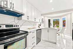 6 SCARBELL DRIVE | Toronto Ontario | Slide Image Nineteen
