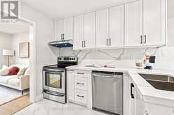 6 SCARBELL DRIVE | Toronto Ontario | Slide Image Eighteen