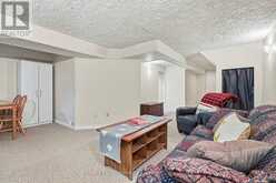 53 BRYNA AVENUE S | Hamilton Ontario | Slide Image Thirty-two