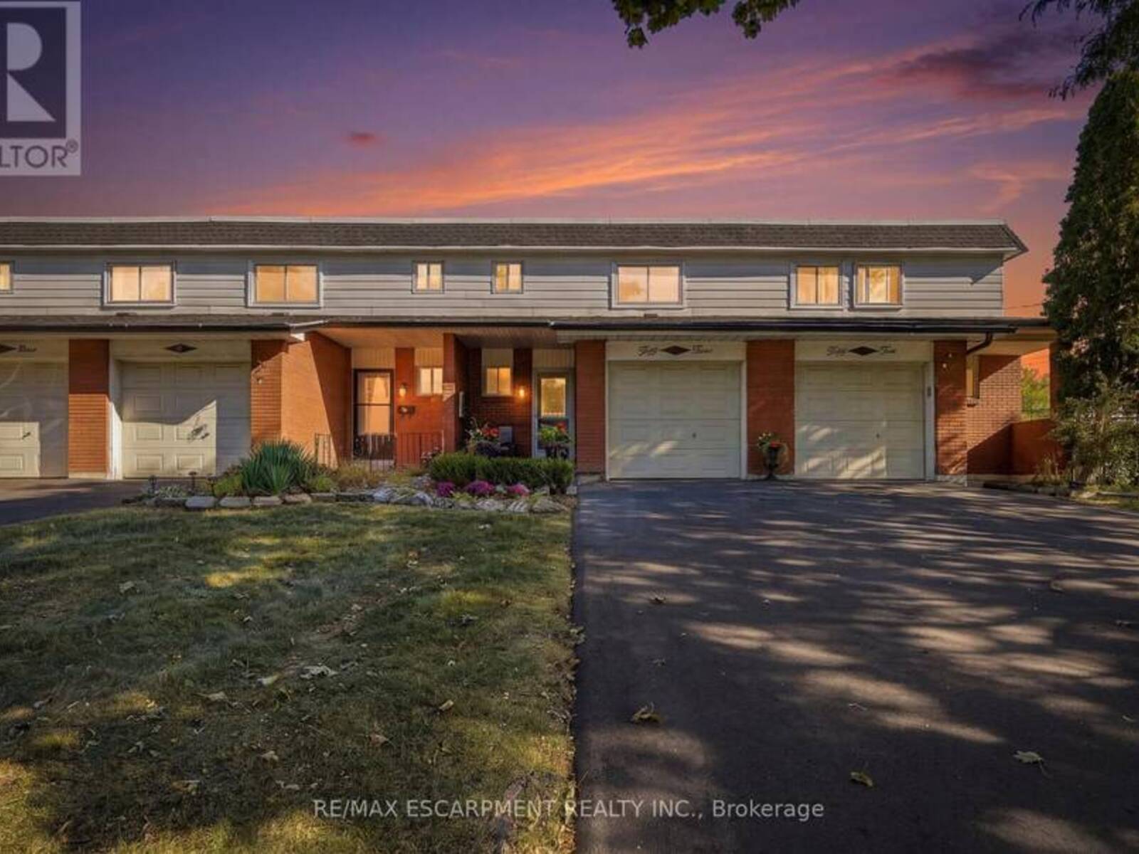 53 BRYNA AVENUE S, Hamilton, Ontario L9A 4W9