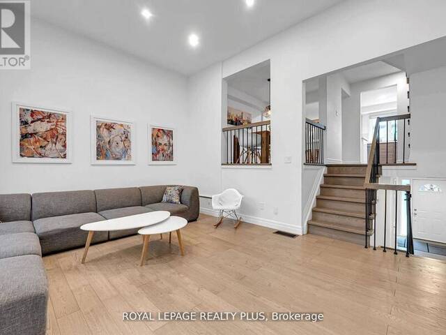 20 - 1755 RATHBURN ROAD E Mississauga Ontario, L4W 2M8 - 4 Bedrooms Condo For Sale