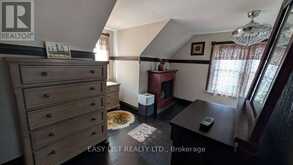 271 JOSEPH STREET | Chatham Ontario | Slide Image Thirteen
